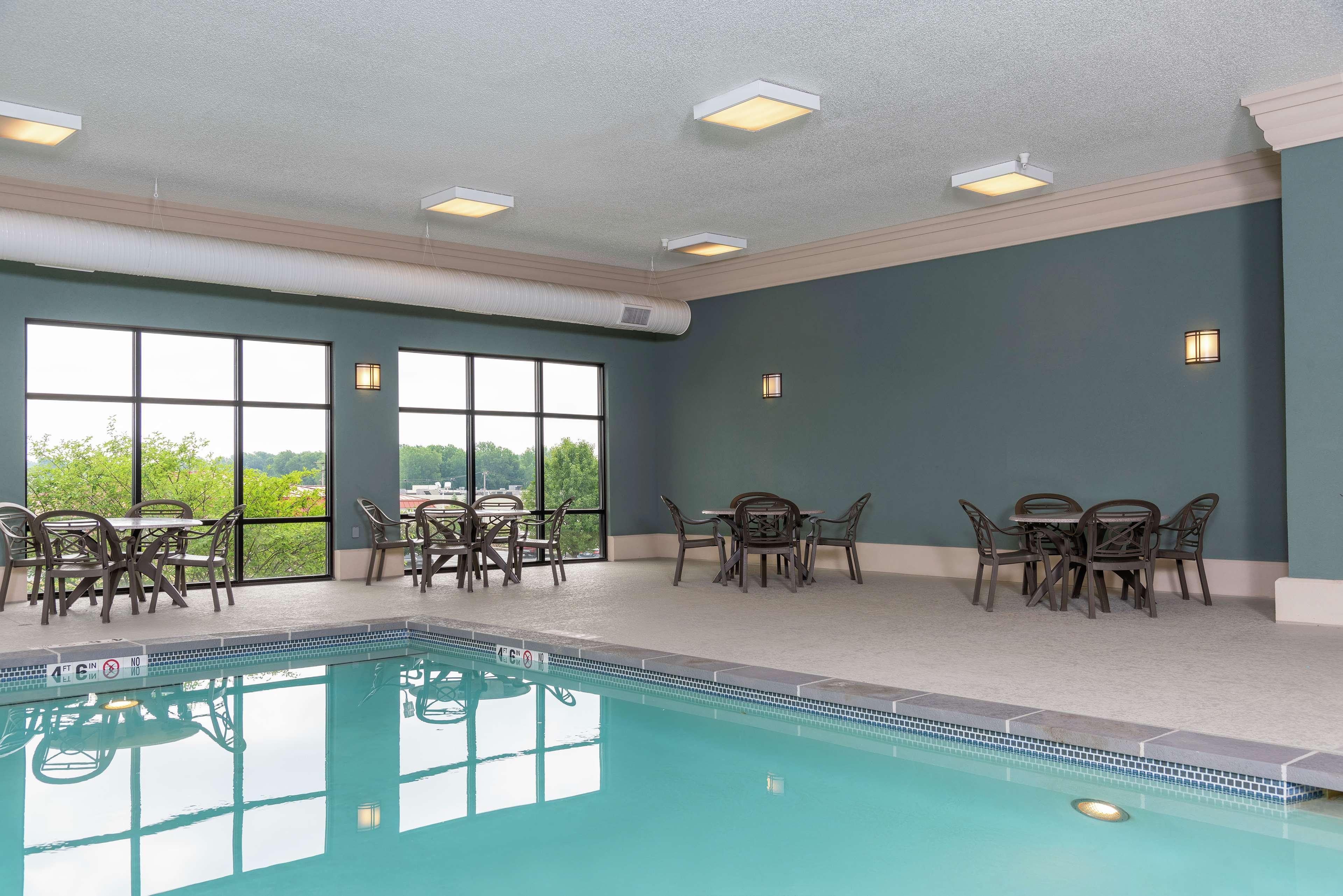 Hampton Inn Warsaw Eksteriør bilde